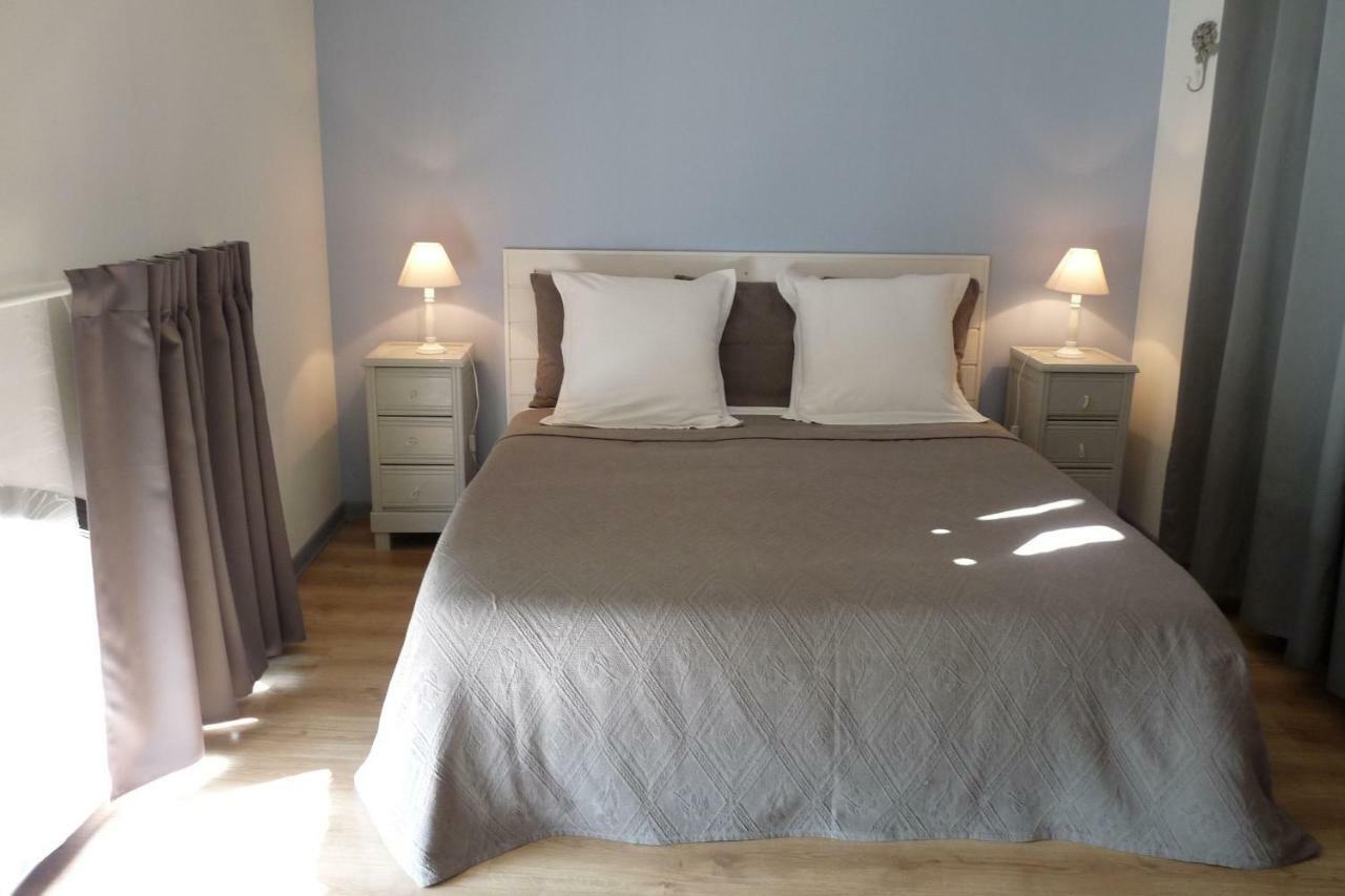 Hôtel La Grange Aux Oiseaux à Saint-Mesmin  Extérieur photo