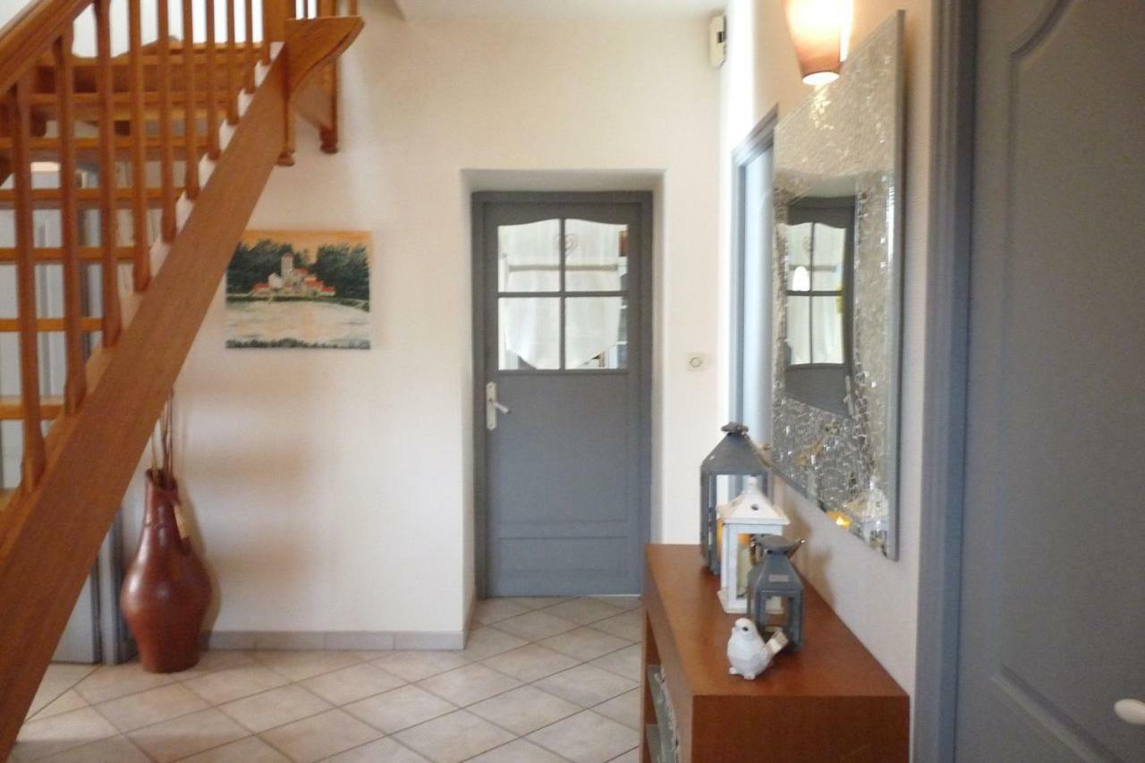Hôtel La Grange Aux Oiseaux à Saint-Mesmin  Extérieur photo